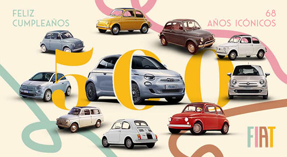 Un póster con 10 modelos de Fiat 500, antiguos y recientes, agrupados en forma de círculo y con moños de color rosa, marrón y verde y el número 500 en el centro. 68 años icónicos. ¡Feliz cumpleaños, Fiat!